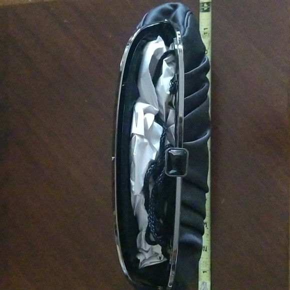 Apt 9 Black Satin Clutch With Hidden Strap - Picture 5 of 8